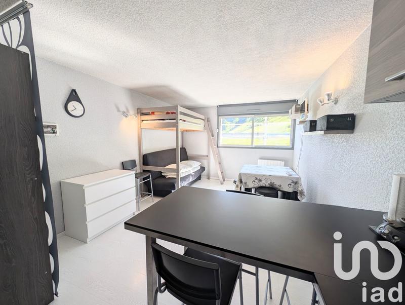 Studio - 25 m² - 1 pièce
