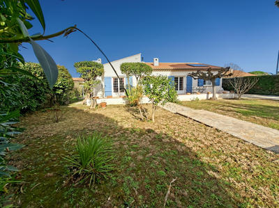 Villa - 180 m² - 6 pièces