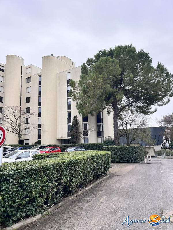 Appartement - 98 m² - 4 pièces