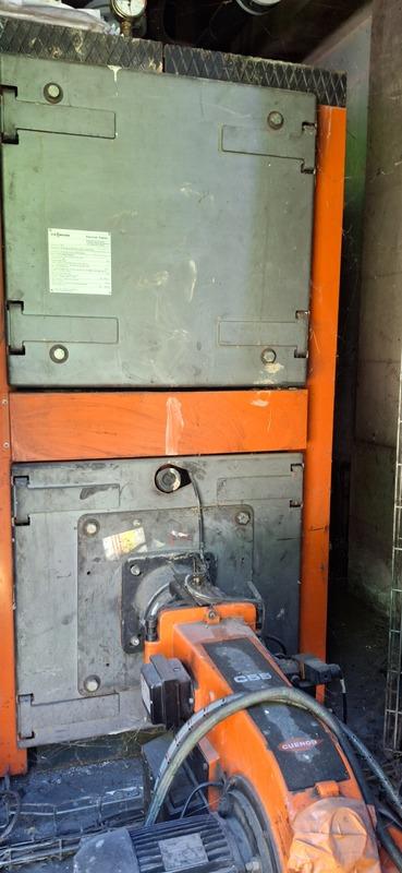 Château - 1 800 m² - 30 pièces