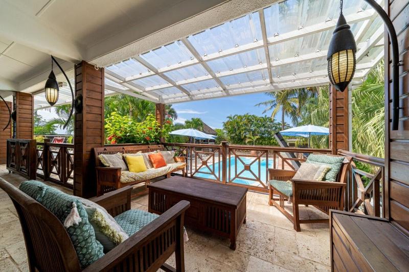 Propriété - 248 m² - 8 pièces