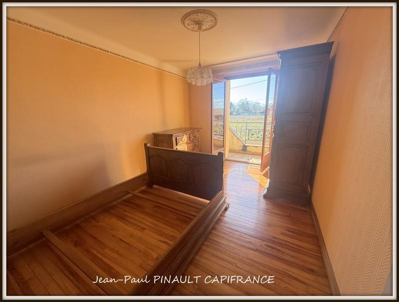 Maison - 163 m² - 8 pièces