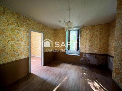 Maison - 150 m² - 10 pièces