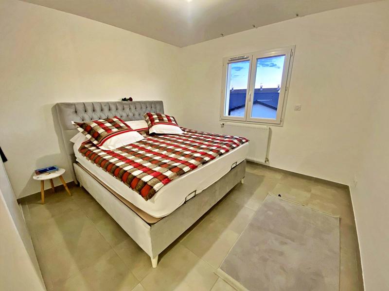 Maison - 112 m² - 4 pièces