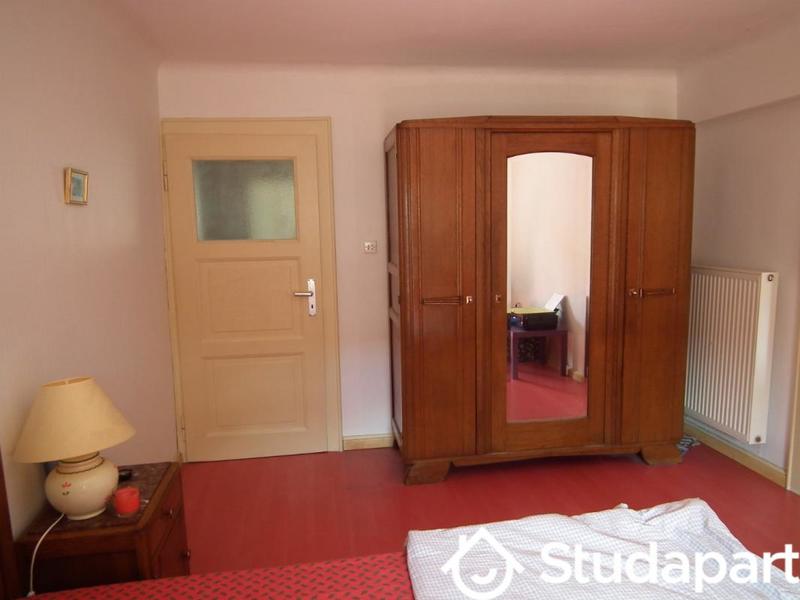 Chambre - 12 m² - 1 pièce