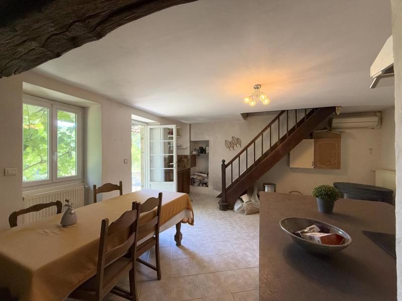 Maison - 231 m² - 6 pièces