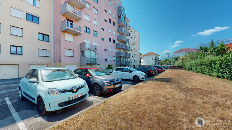 Appartement - 78 m² - 4 pièces