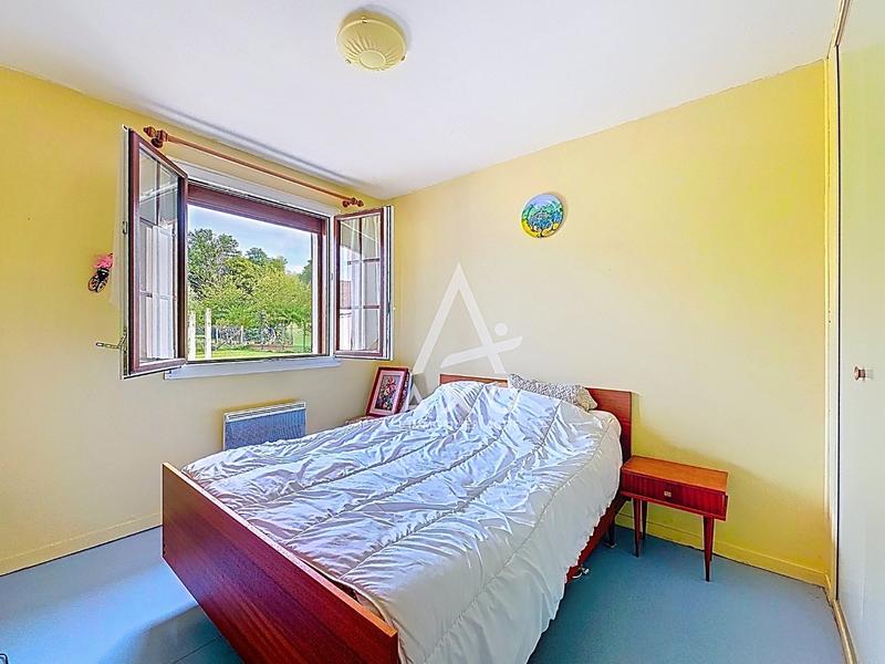 Maison - 92 m² - 5 pièces