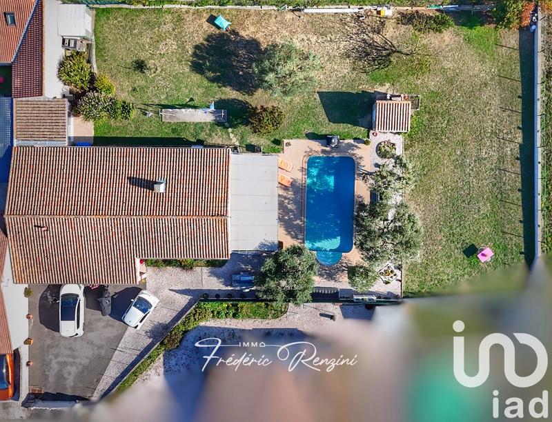 Maison - 122 m² - 6 pièces