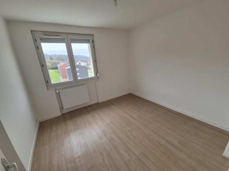 Appartement - 100 m² - 5 pièces