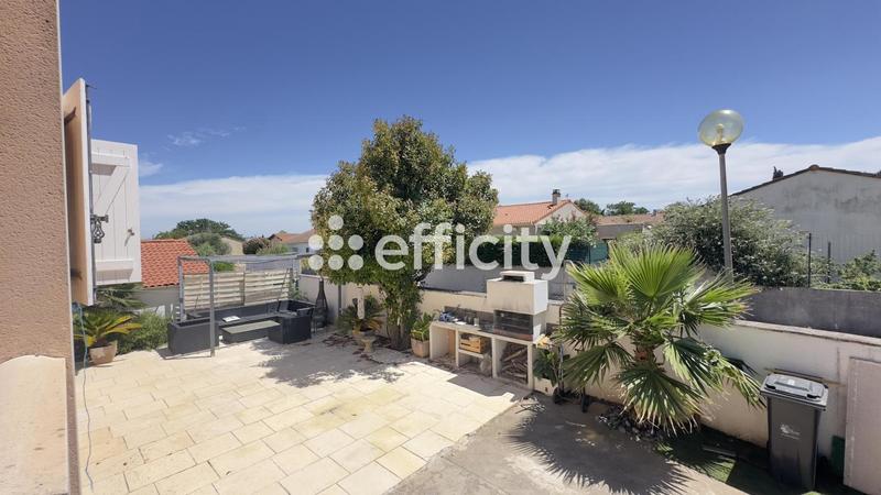 Maison - 182 m² - 7 pièces