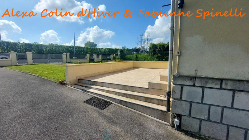 Maison - 80 m² - 5 pièces