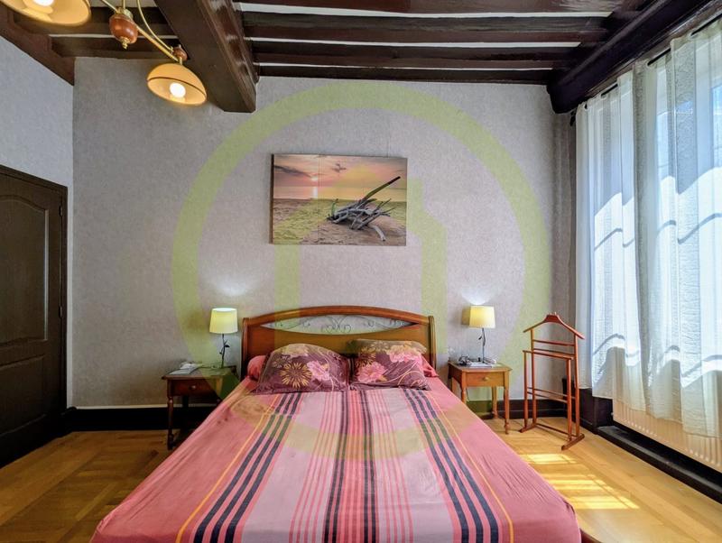 Maison - 189 m² - 6 pièces