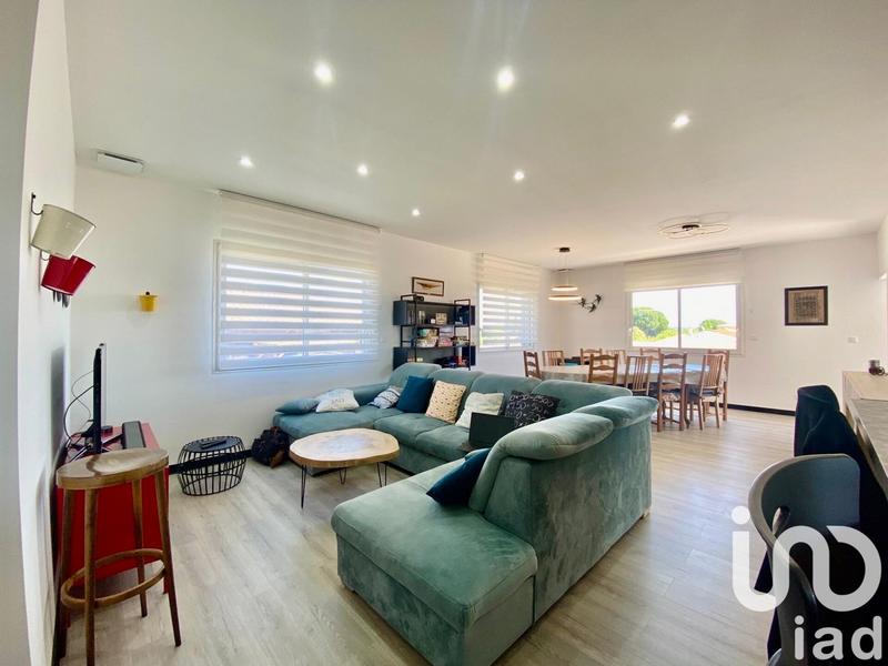 Maison - 246 m² - 6 pièces