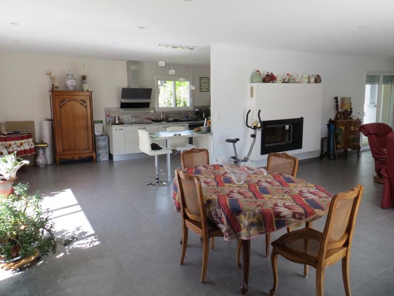 Maison - 122 m² - 4 pièces