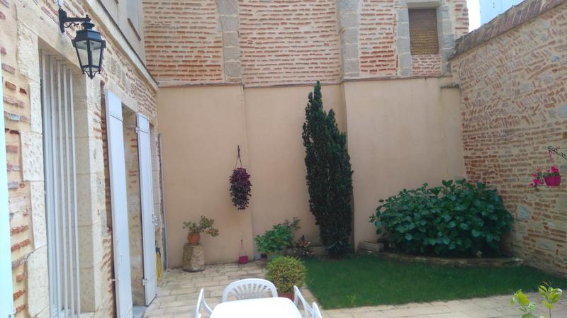 Maison - 500 m² - 12 pièces