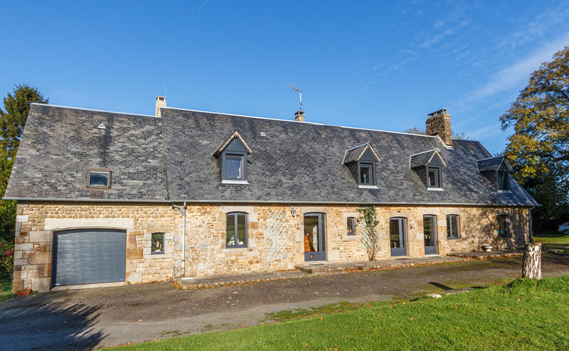 Maison - 161 m² - 7 pièces