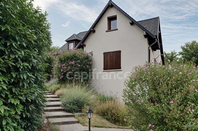 Maison - 148 m² - 7 pièces