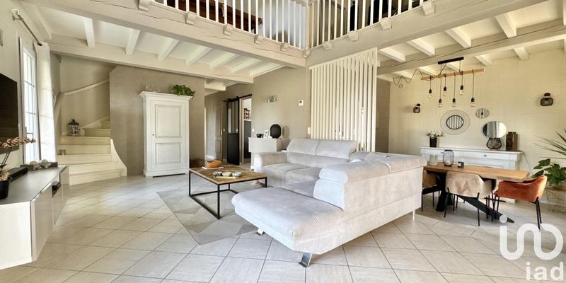 Maison - 160 m² - 6 pièces