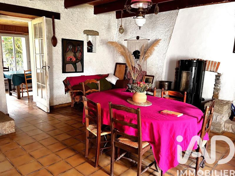 Maison - 100 m² - 5 pièces