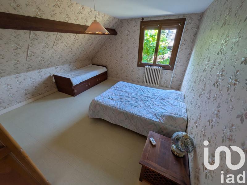 Maison - 196 m² - 10 pièces