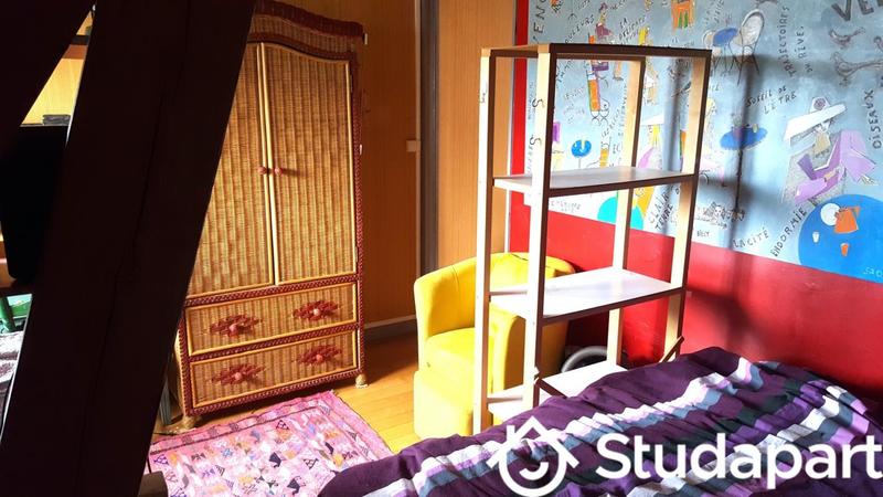 Chambre - 14 m² - 1 pièce