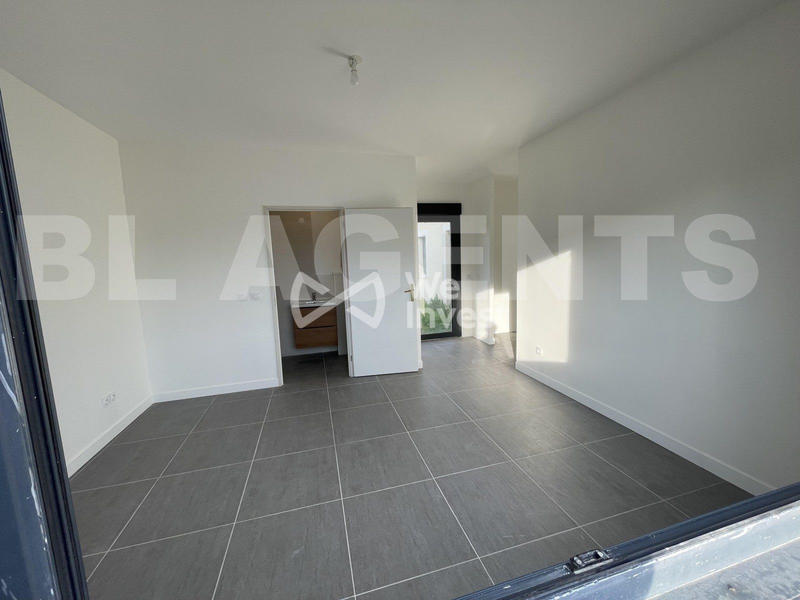 Maison - 141 m² - 6 pièces