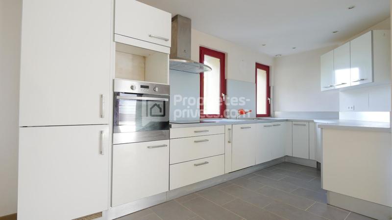 Appartement - 134 m² - 2 pièces