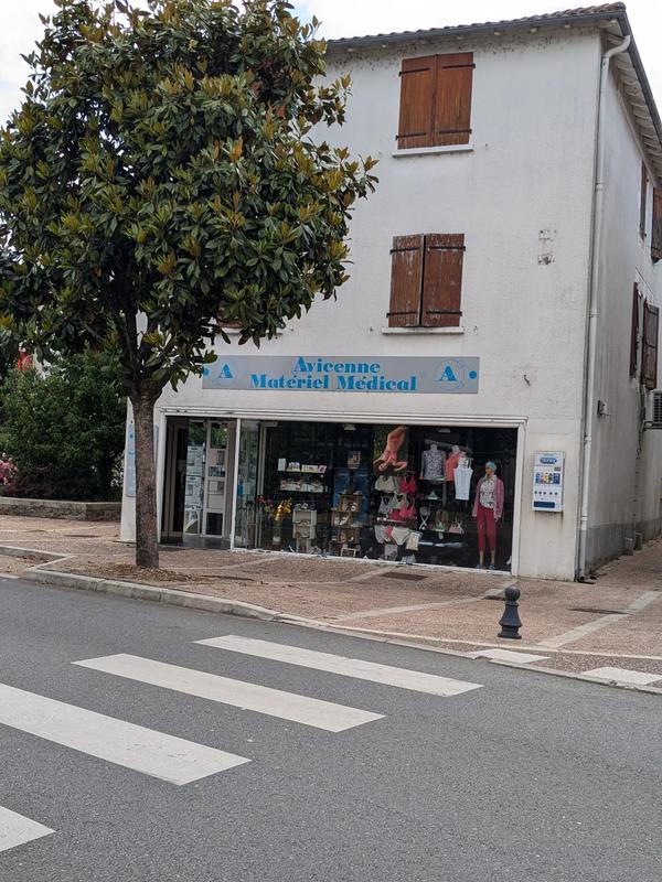 Immeuble - 228 m² - 9 pièces