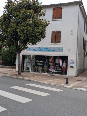 Immeuble - 228 m² - 9 pièces