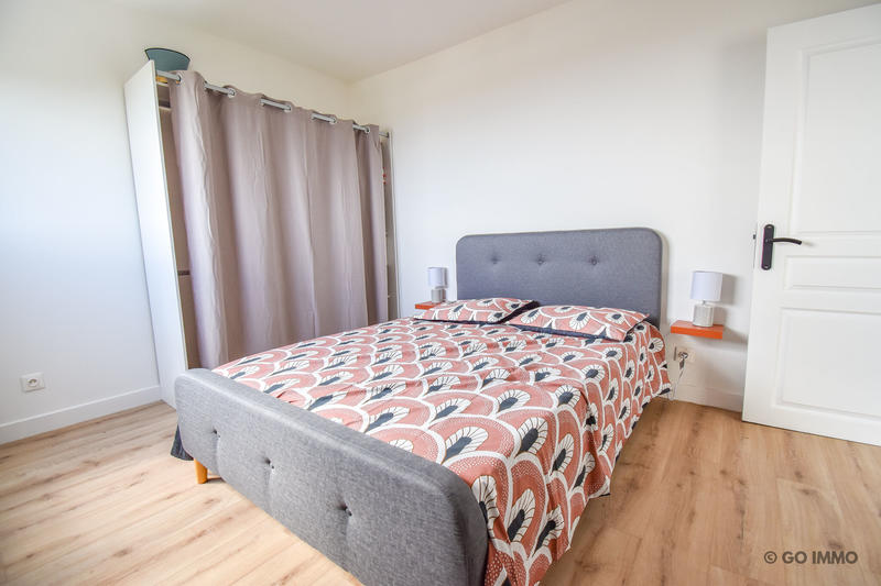 Appartement - 90 m² - 5 pièces