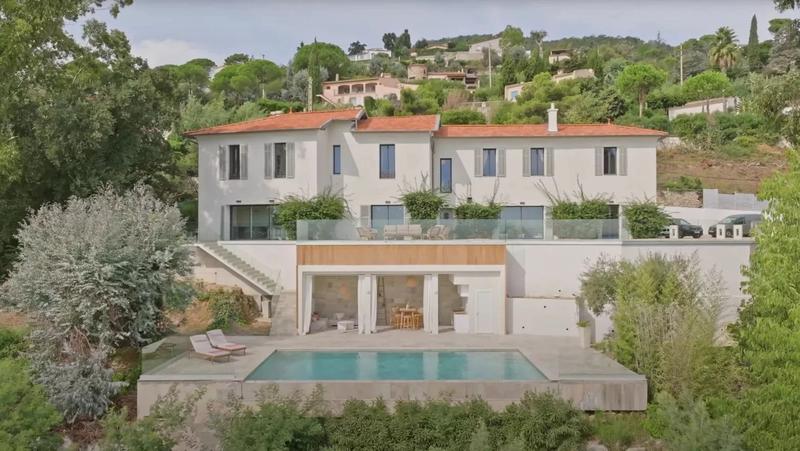 Maison - 336 m² - 12 pièces