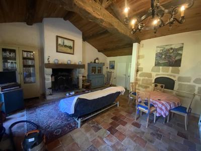 Demeure - 350 m² - 15 pièces