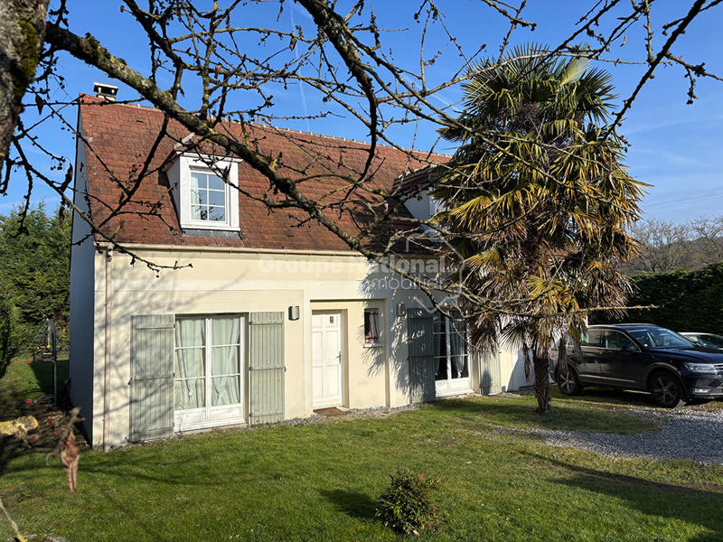 Maison - 104 m² - 6 pièces