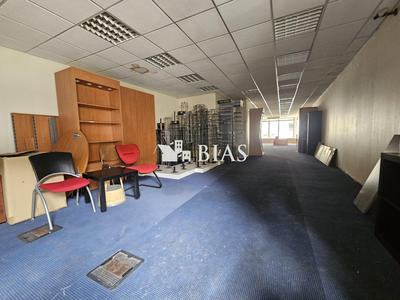Local commercial - 199 m²