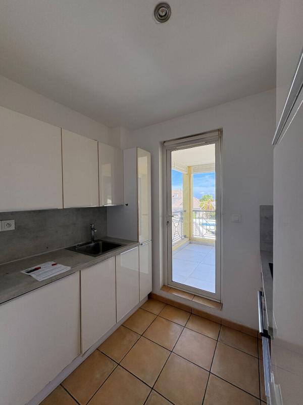 Appartement - 82 m² - 3 pièces