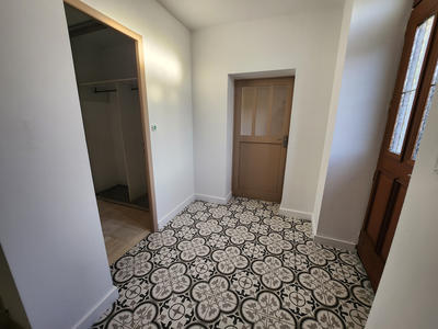 Maison - 180 m² - 7 pièces