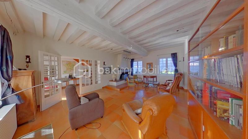 Propriété - 180 m² - 6 pièces