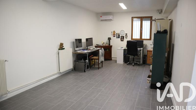 Maison - 180 m² - 6 pièces