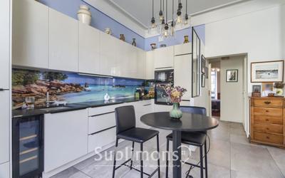 Appartement - 101 m² - 5 pièces