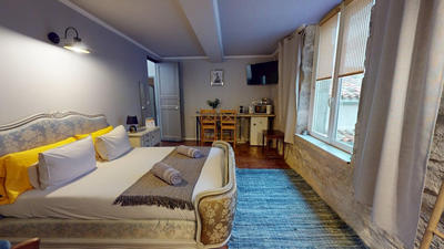 Appartement - 171 m² - 6 pièces