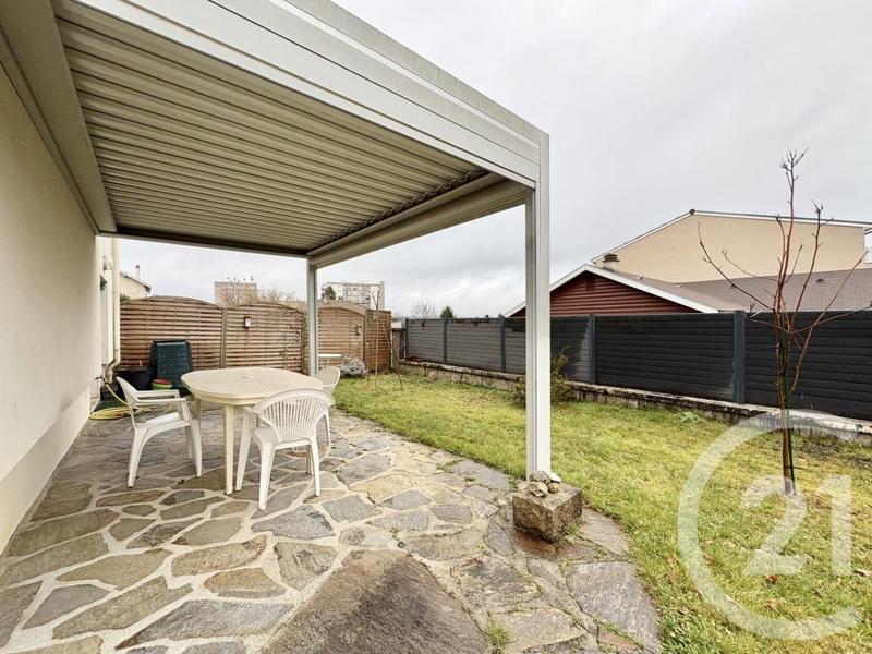 Maison - 165 m² - 6 pièces