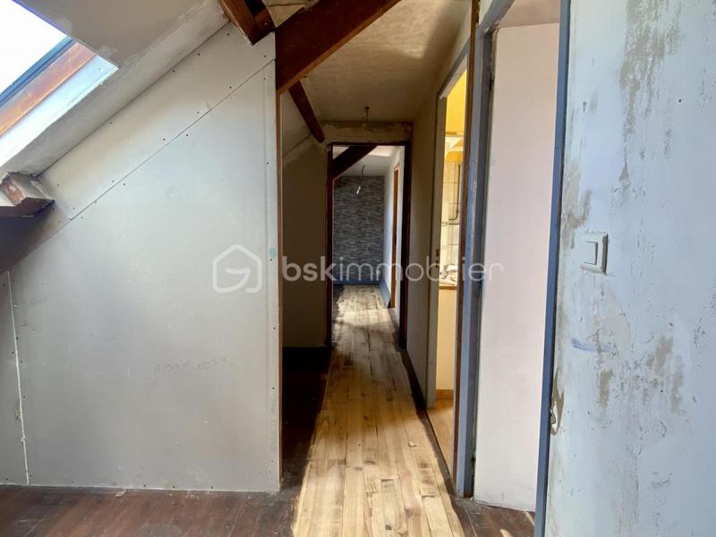 Maison traditionnelle - 90 m² - 5 pièces