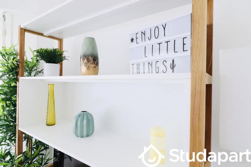 Chambre - 10 m² - 1 pièce