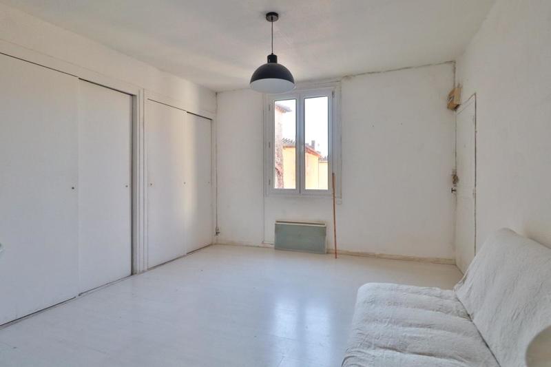 Immeuble - 224 m² - 9 pièces