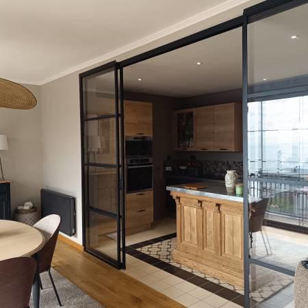 Maison - 275 m² - 9 pièces