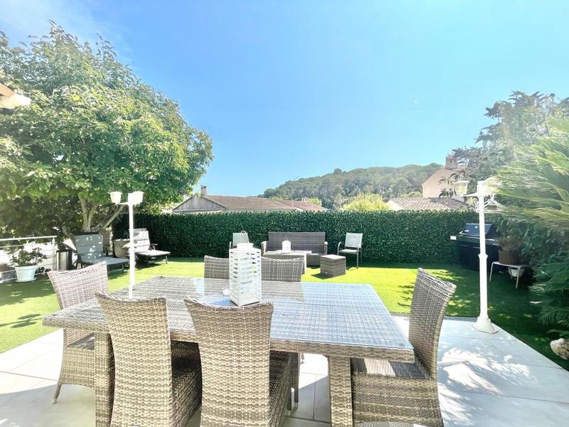 Villa - 120 m² - 4 pièces