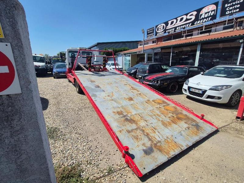 Nissan Atleon Depanneuse Tres Bon Etat REVISé