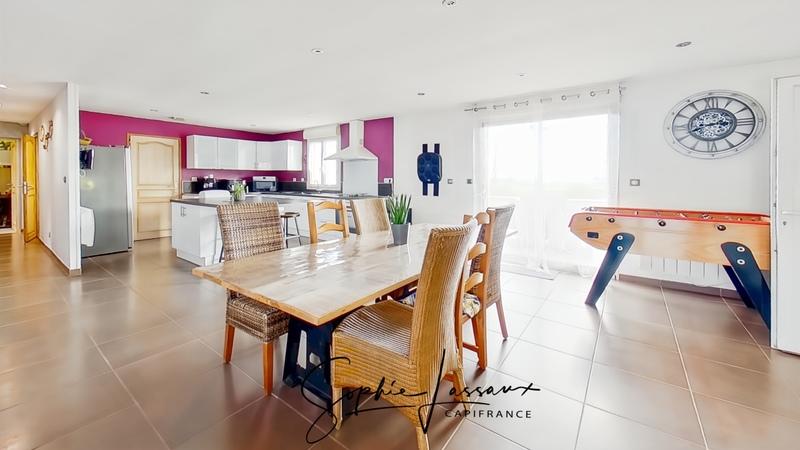 Maison - 152 m² - 5 pièces