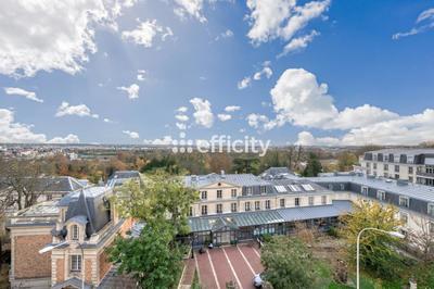 Appartement - 144 m² - 7 pièces